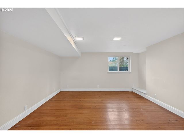 5445 Se 41ST Ave, Portland, OR 97202