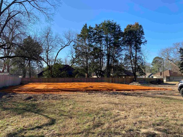 702 Davis Ave, Quitman, TX 75783