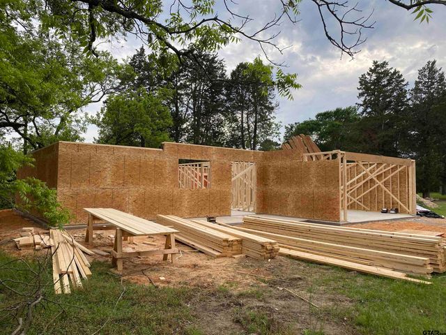 702 Davis Ave, Quitman, TX 75783