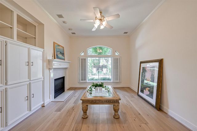 13719 Ashley Run, Houston, TX 77077