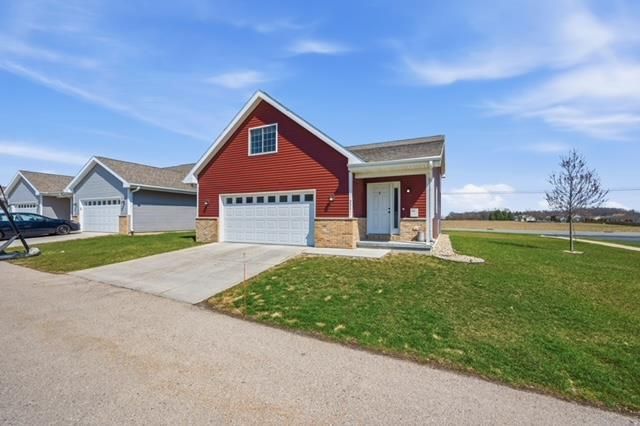 308 2nd Street, Brooklyn, WI 53521