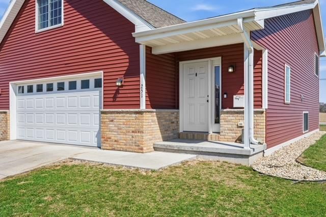 308 2nd Street, Brooklyn, WI 53521