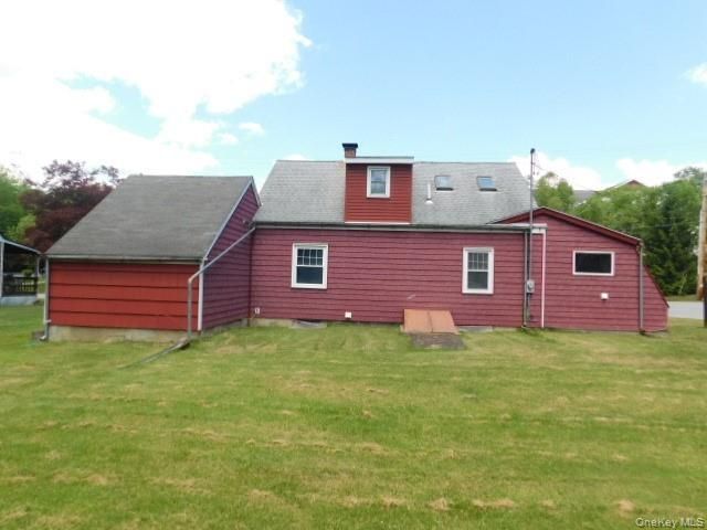 20 Farm Lane, Hyde Park, NY 12538