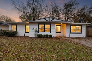 2430 Bluffton Drive, Dallas, TX 75228