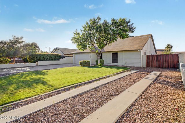 7326 W MARYLAND Avenue, Glendale, AZ 85303