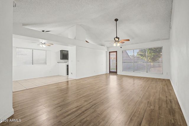 7326 W MARYLAND Avenue, Glendale, AZ 85303