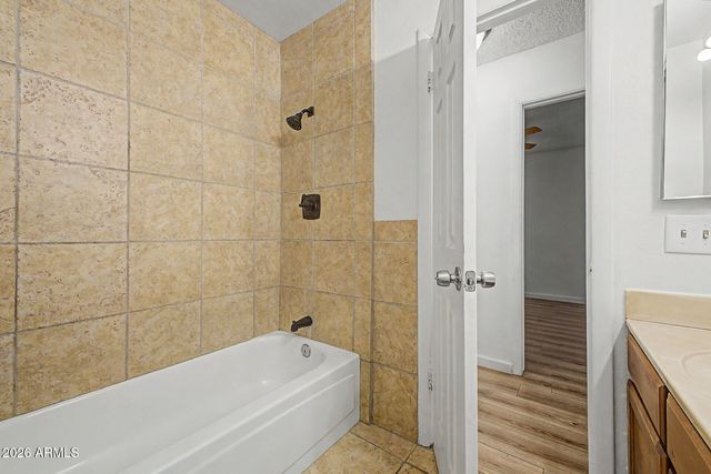 7326 W MARYLAND Avenue, Glendale, AZ 85303