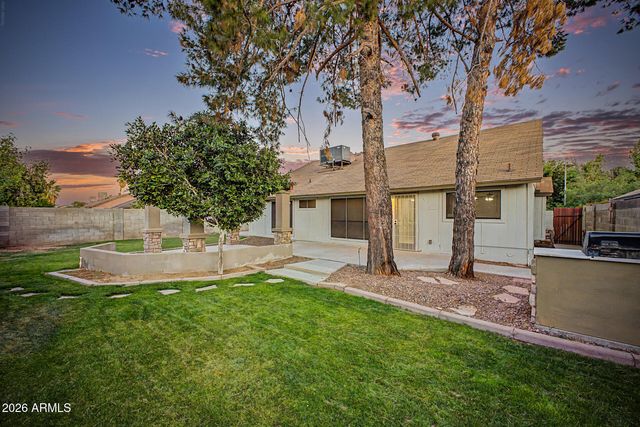 7326 W MARYLAND Avenue, Glendale, AZ 85303