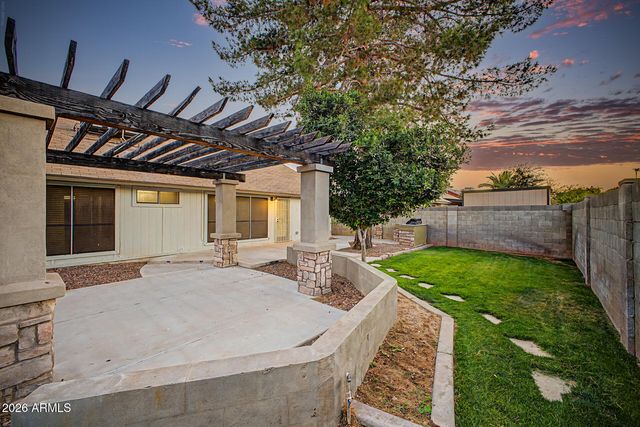 7326 W MARYLAND Avenue, Glendale, AZ 85303