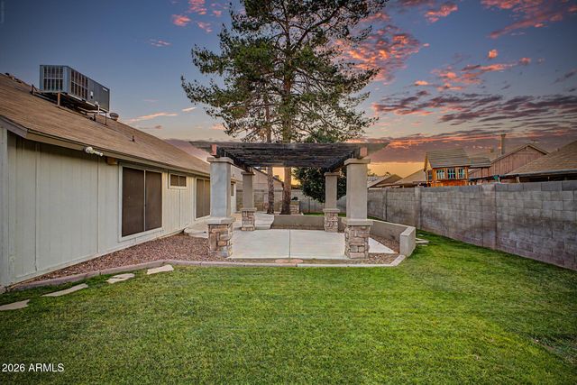 7326 W MARYLAND Avenue, Glendale, AZ 85303