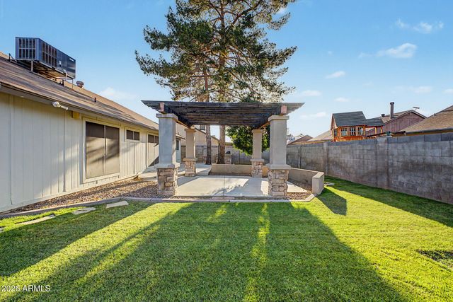 7326 W MARYLAND Avenue, Glendale, AZ 85303