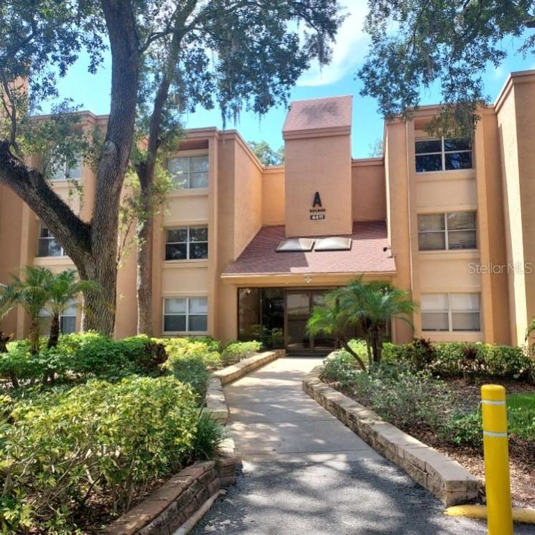 4411 SHADY TERRACE LANE 209, Tampa, FL 33613