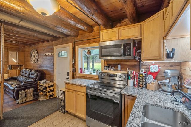 140 Travis Road, Plymouth, NY 13832