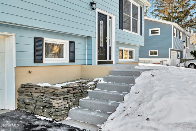 61 Rapple Drive, Colonie, NY 12205