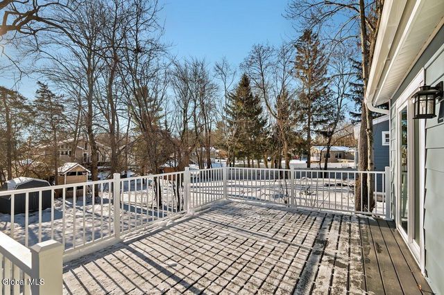 61 Rapple Drive, Colonie, NY 12205