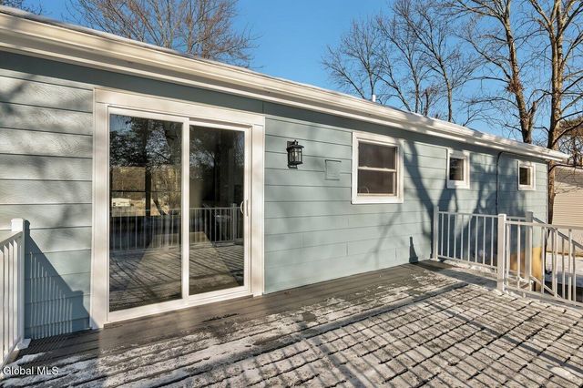 61 Rapple Drive, Colonie, NY 12205