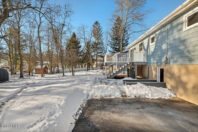 61 Rapple Drive, Colonie, NY 12205