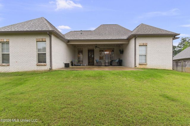 132 Claiborne Street, Madison, MS 39110