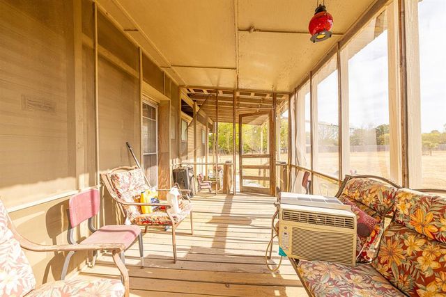 1313 Greenbriar Road, Madisonville, TX 77864