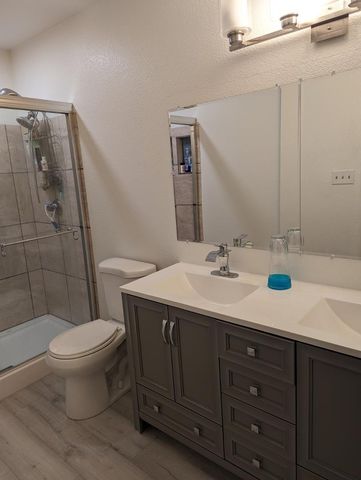 306 E Ludlow Drive Apt B, Avondale, AZ 85323