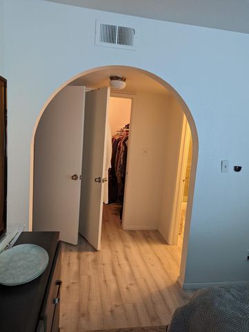306 E Ludlow Drive Apt B, Avondale, AZ 85323