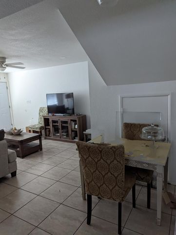 306 E Ludlow Drive Apt B, Avondale, AZ 85323