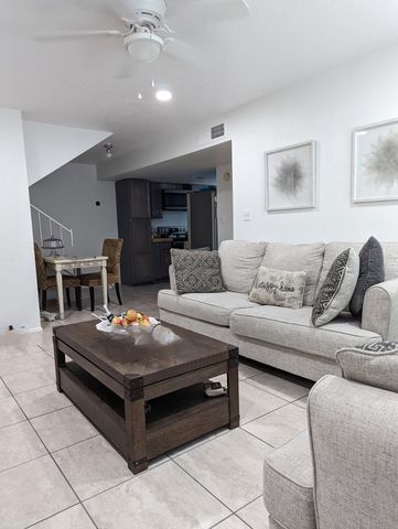 306 E Ludlow Drive Apt B, Avondale, AZ 85323