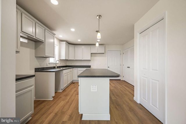 26351 MEADOW LN, Ellendale, DE 19941
