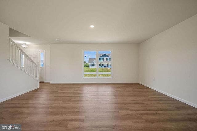 26351 MEADOW LN, Ellendale, DE 19941