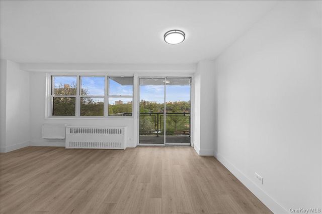 825 Morrison Avenue 4G, Bronx, NY 10473