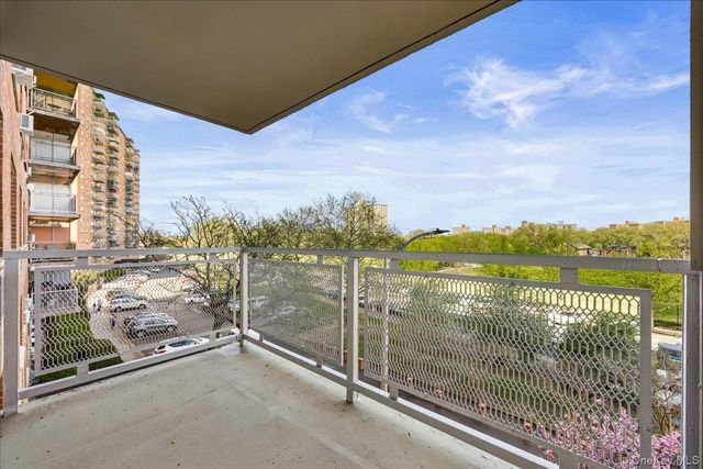 825 Morrison Avenue 4G, Bronx, NY 10473