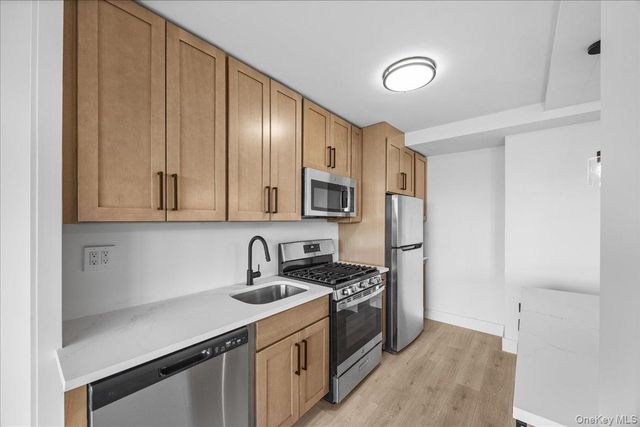 825 Morrison Avenue 4G, Bronx, NY 10473