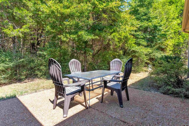8782 BRUNSWICK FOREST DR, Bartlett, TN 38133