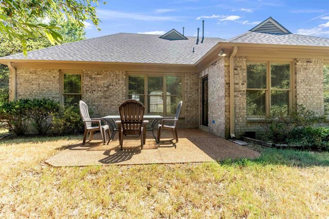 8782 BRUNSWICK FOREST DR, Bartlett, TN 38133