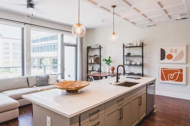 3651 Lenox Road T-B11, Atlanta, GA 30305