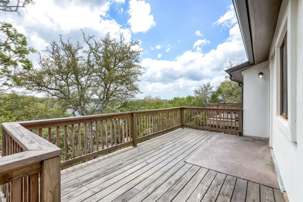5909 Lago Vista WAY A, Lago Vista, TX 78645