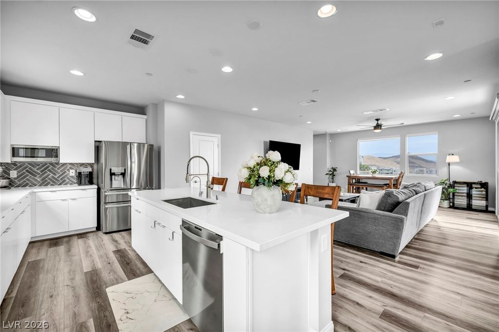 11573 Hawking Avenue, Las Vegas, NV 89138 — photo 5
