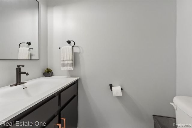 23678 King Drive, Clinton Township, MI 48035