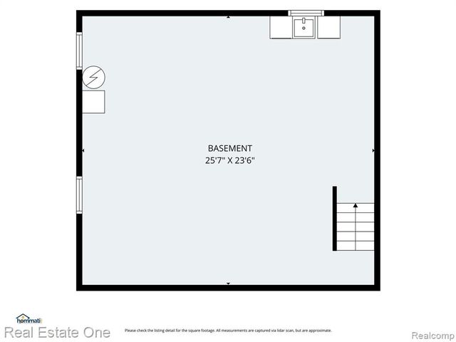 23678 King Drive, Clinton Township, MI 48035