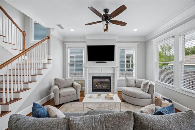 621 W 15th Street, Houston, TX 77008