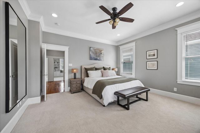 621 W 15th Street, Houston, TX 77008