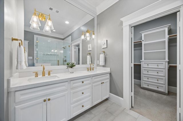 621 W 15th Street, Houston, TX 77008