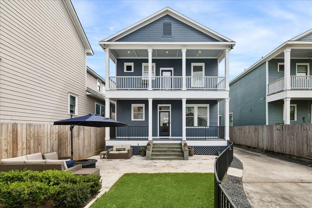 621 W 15th Street, Houston, TX 77008