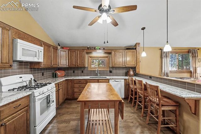 1355 Meadowlake Way, Monument, CO 80132