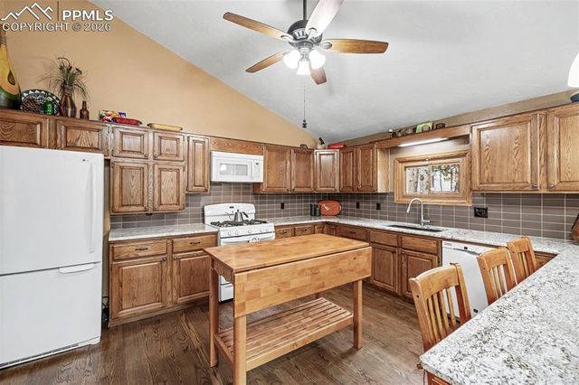 1355 Meadowlake Way, Monument, CO 80132