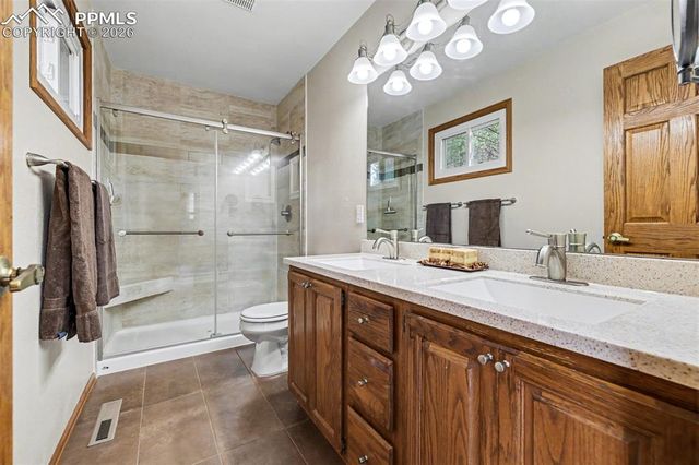 1355 Meadowlake Way, Monument, CO 80132