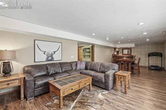 1355 Meadowlake Way, Monument, CO 80132