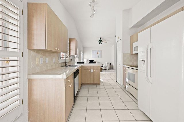 363 SW 161st Avenue, Pembroke Pines, FL 33027