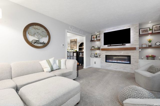 18921 Waite Boulevard, South Bend, IN 46637