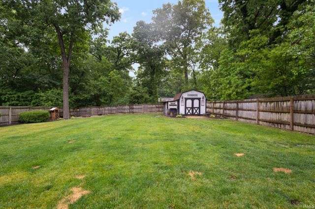 18921 Waite Boulevard, South Bend, IN 46637